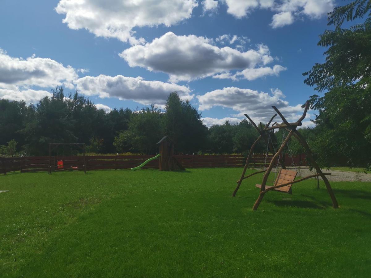 Agrochalupki Apartment Korczowa Екстериор снимка