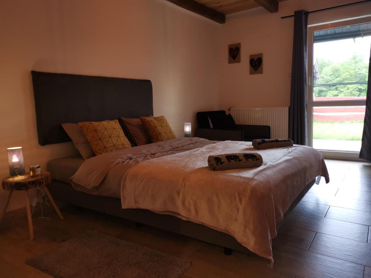 Agrochalupki Apartment Korczowa Екстериор снимка